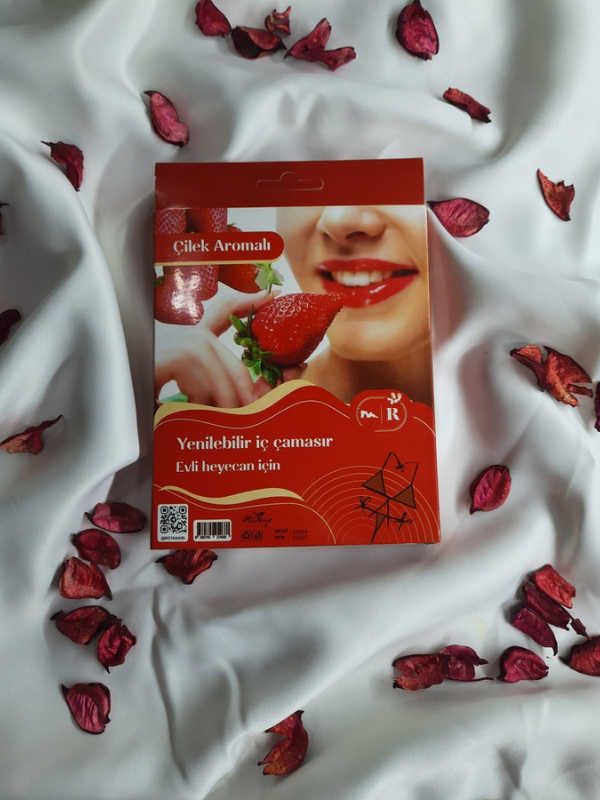 Çilekli Yenilebilir İç Çamaşarı
